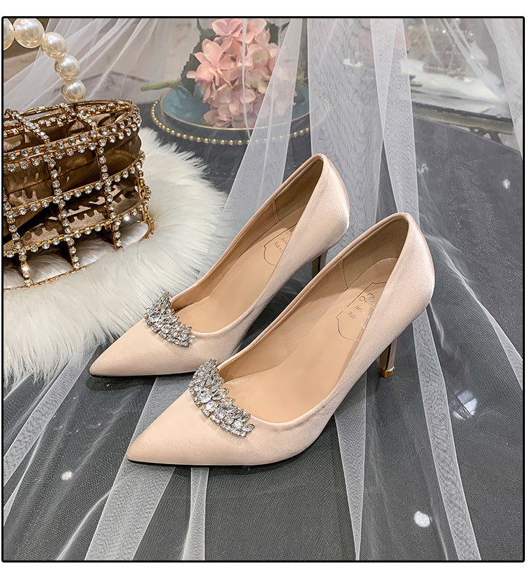 champagne dress shoes for wedding Elegant Champagne Pearl Rhinestone Satin Wedding Shoes 2021 Pointed Toe Flat Wedding Heels