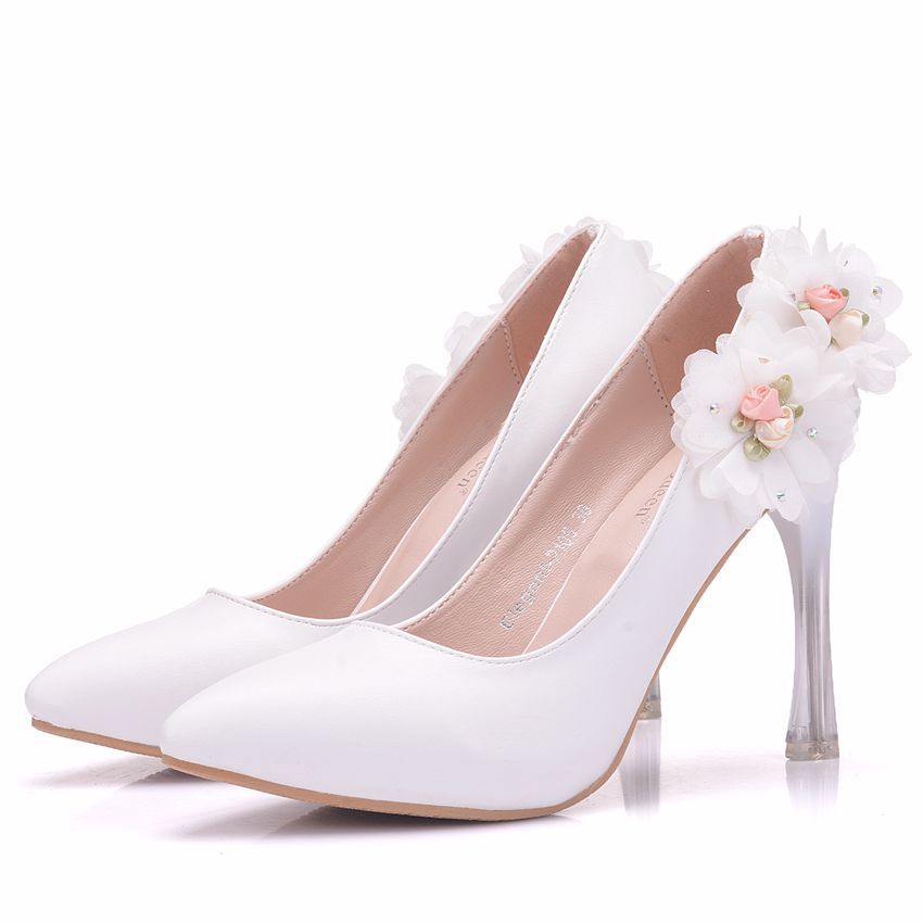 White Flowers Beautiful Wedding Shoes Stiletto Waterproof