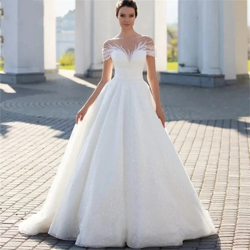 Plus Size Wedding Dress Sleeveless Bridal Gown