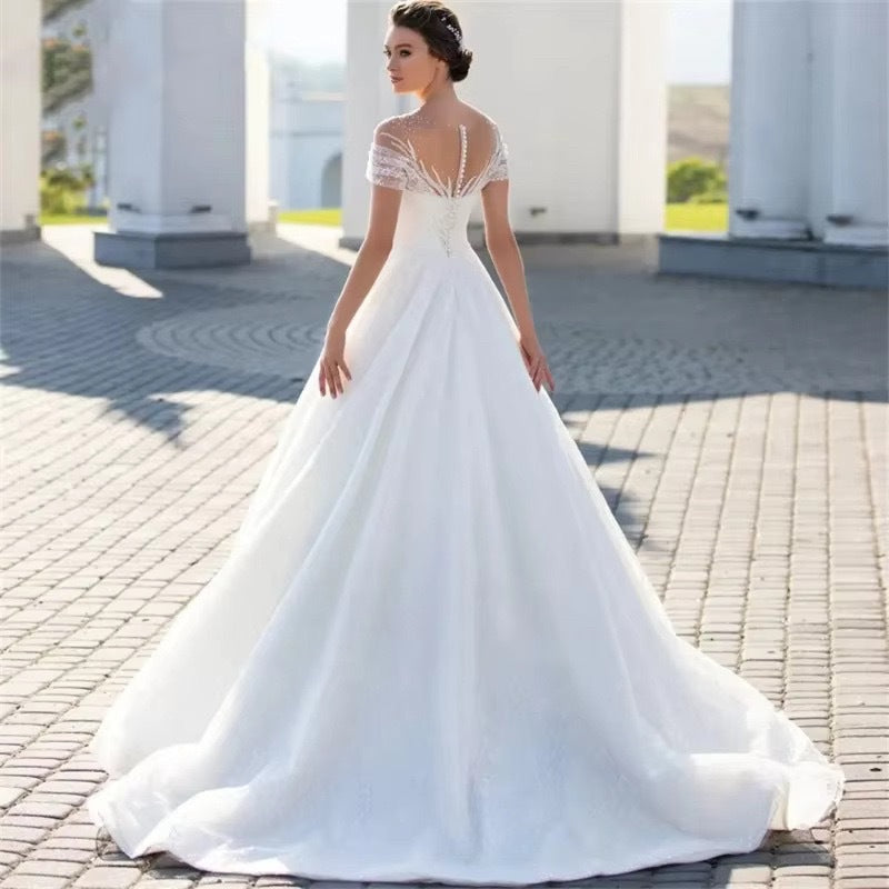 Plus Size Wedding Dress Sleeveless Bridal Gown