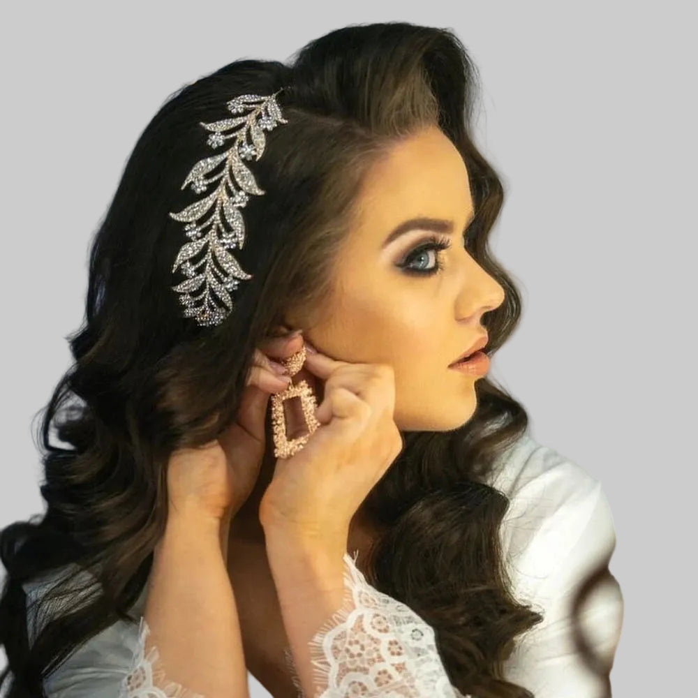 Crystal Bridal Headband Tiara Rhinestone Wedding Hair Accessory, elevate your bridal updo with our dazzling crystal hair accessory headbands