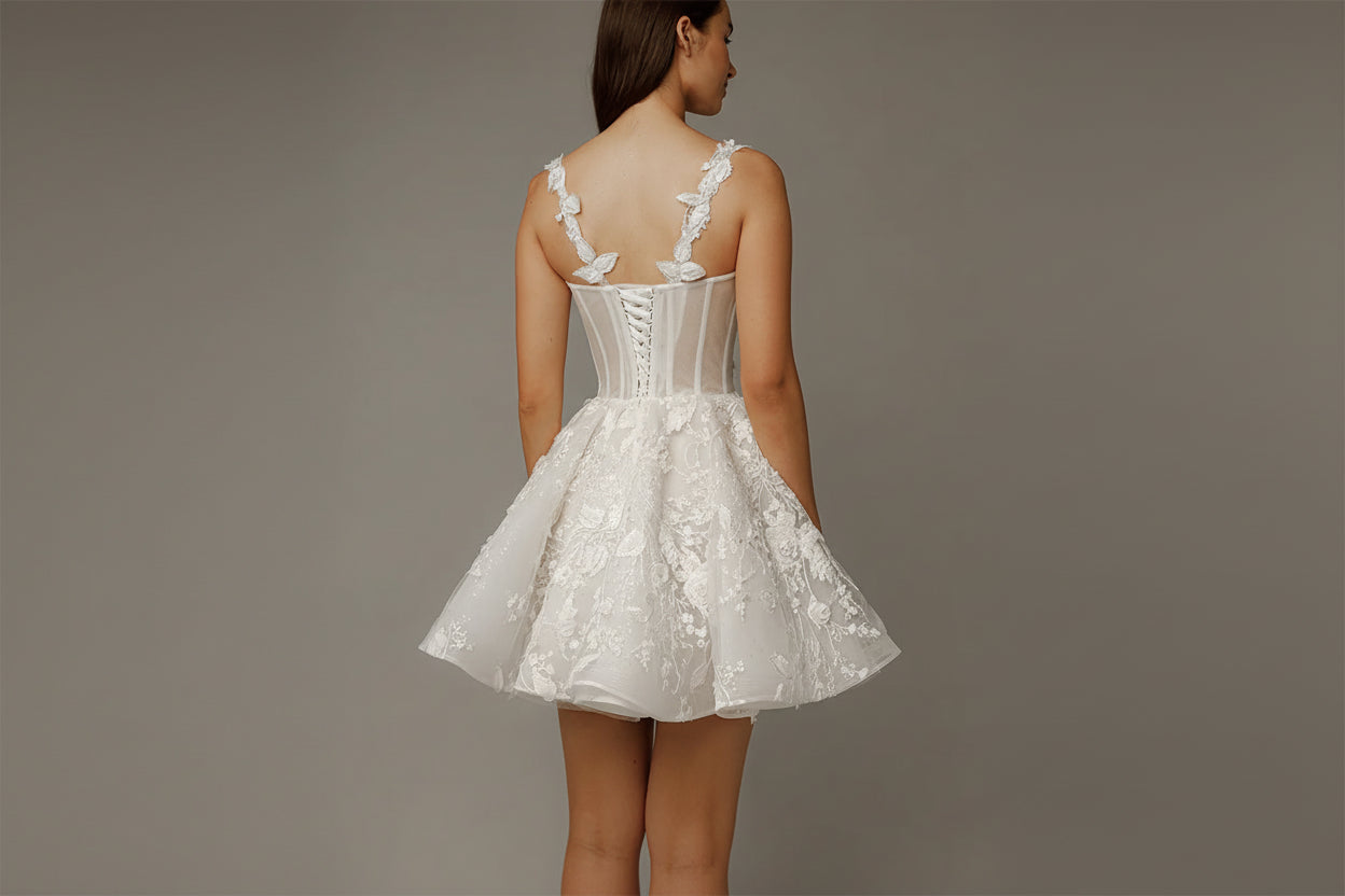 Lace Mini Wedding Dress A-Line Sweetheart 3D Floral Mini Bridal Gown, this enchanting mini bridal gown features exquisite 3D floral lace 