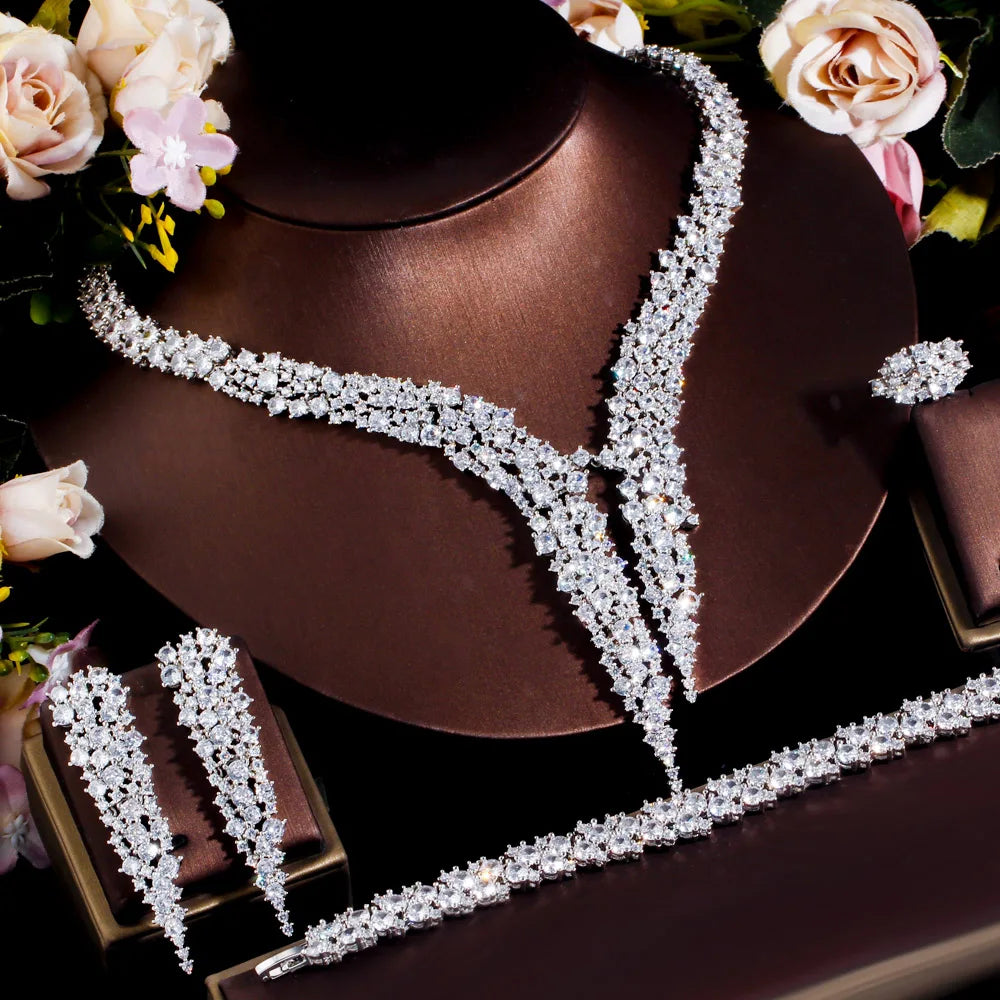 Conjunto de joyería nupcial de lujo con circonitas cúbicas para cenas y bodas