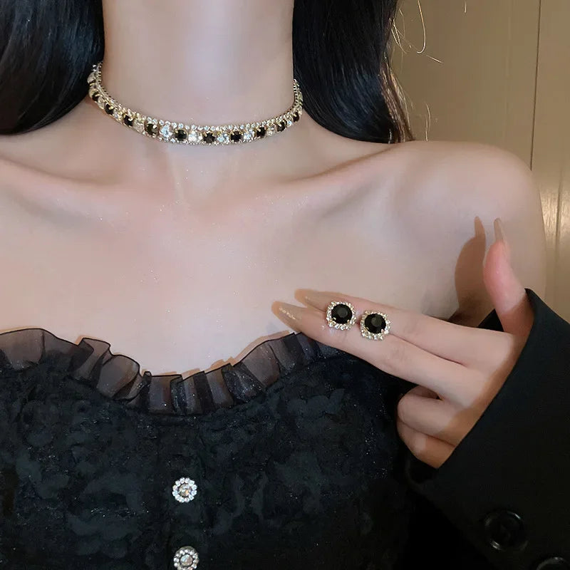 Crystal Jewelry Sets Choker Necklace Earrings Wedding Accessory, Elevate your elegance with this luxurious crystal necklace and earring set,