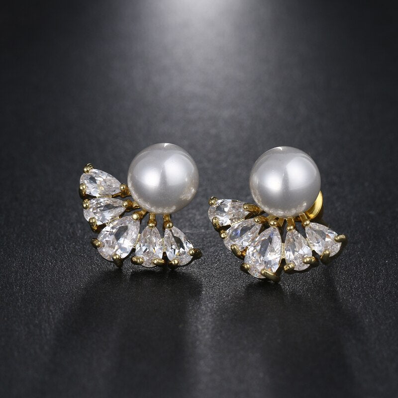 Pearl Cubic Zirconia Crystal Party Earrings Fashion Jewelry Accessory, Look like a million bucks on your special day with our Fashion Imitation Pearl Drop Cubic Zirconia
