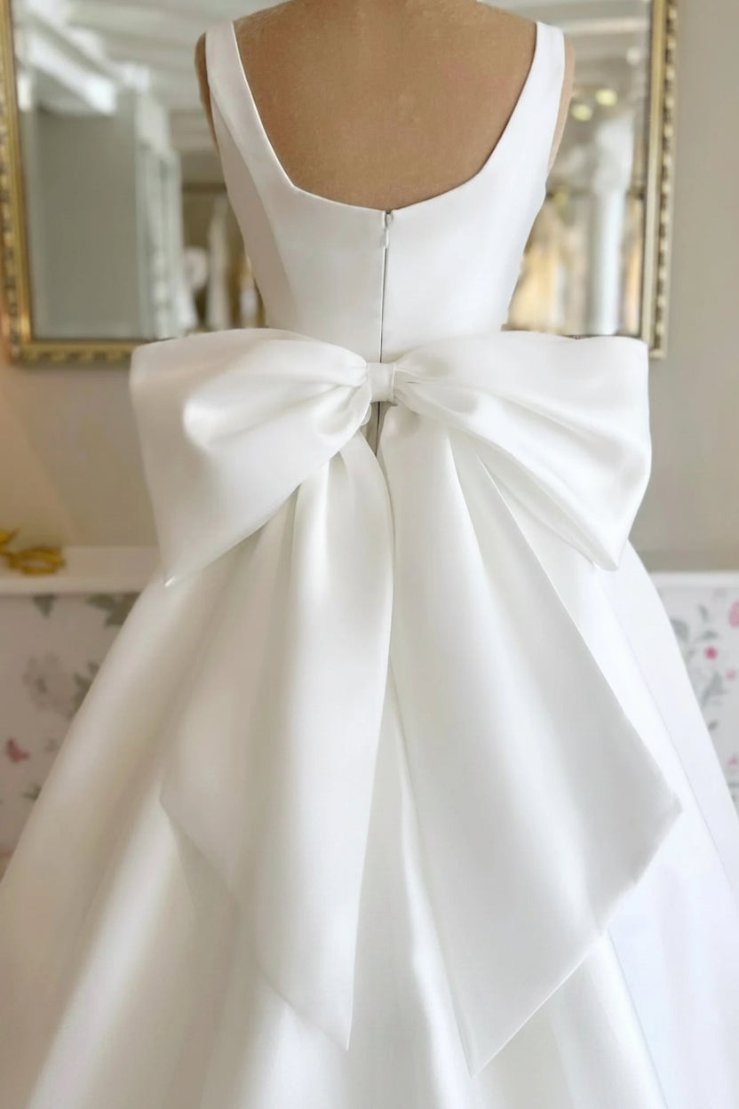 A-line Sleeveless Bow Zipper Satin Wedding Dress