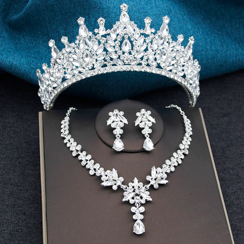 Wedding Jewelry Set Crystal Tiaras Earrings Necklace for Women, Indulge in pure luxury with our Crystal Bridal Crown Jewelry Set. This set includes 