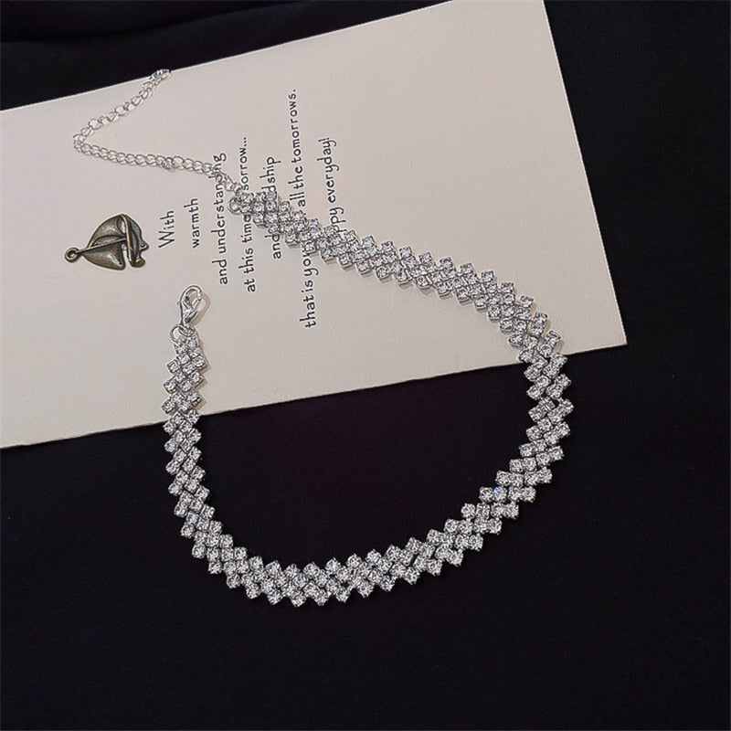 Crystal Choker Necklace Luxurious Wedding Day Accessory, Indulge in the luxurious and stunning charm of these adjustable chokers,