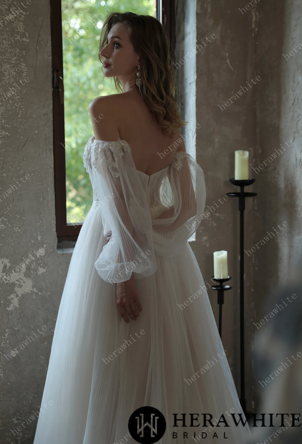 Wedding Dress Pleated Tulle A-line Gown With Pouf Sleeves