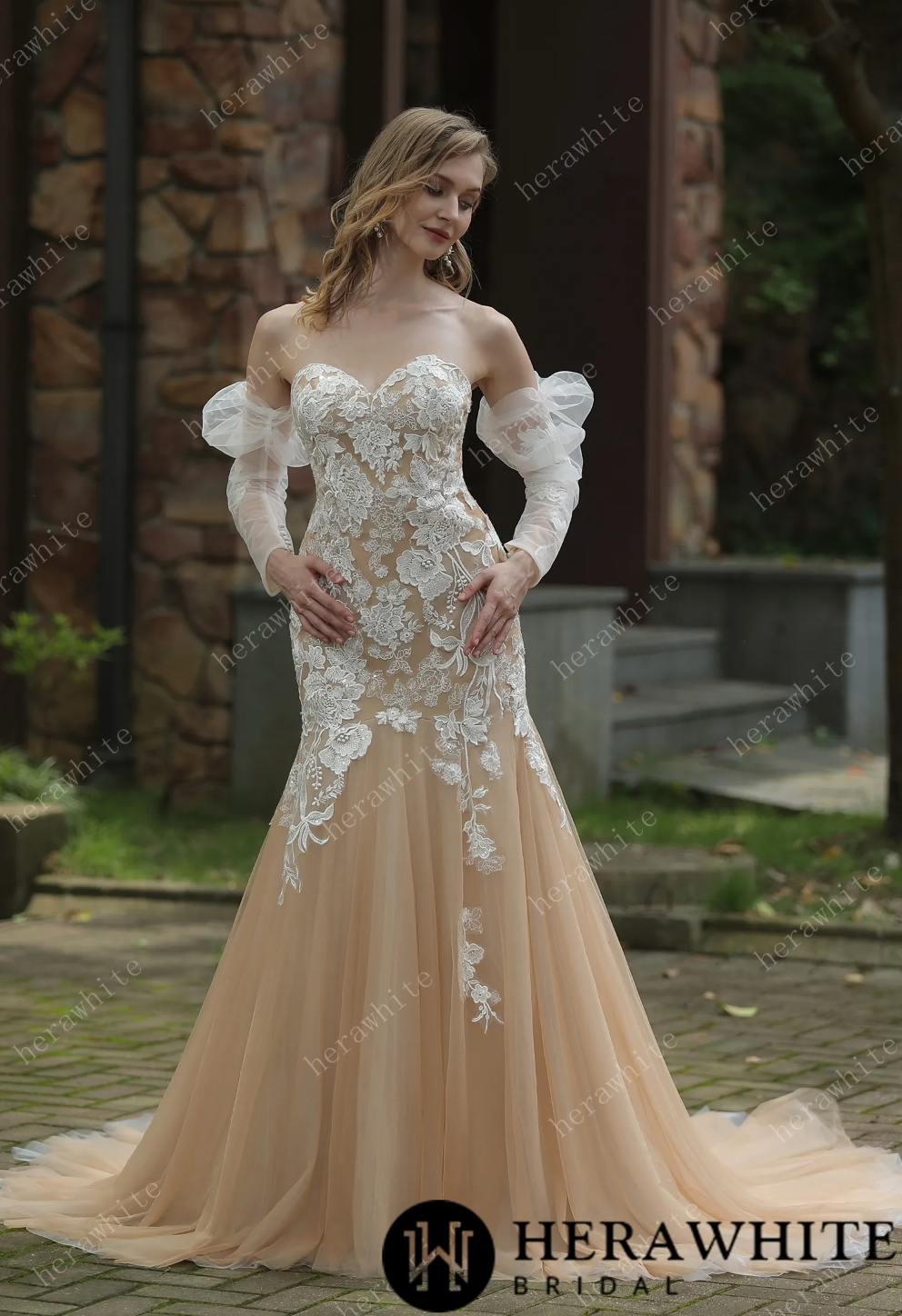 Wedding Dress Sweetheart Neckline with Detachable Sleeves