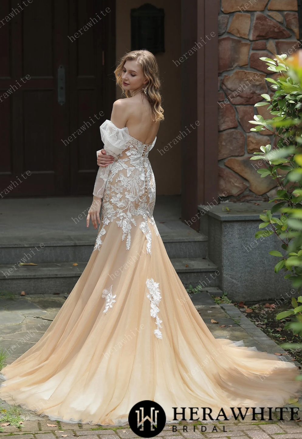 Wedding Dress Sweetheart Neckline with Detachable Sleeves