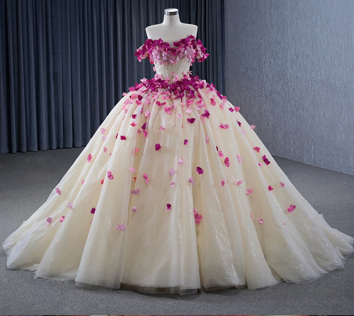 Quinceanera Dress Organza Ball Gown 
