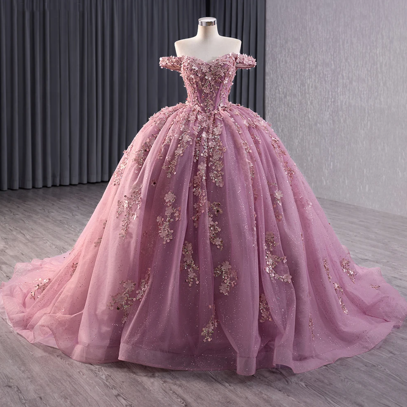Quinceanera Dress Pink Sequined Sweetheart Ball Gown, Elegantly enter your formal event in this exquisite full party ball gown