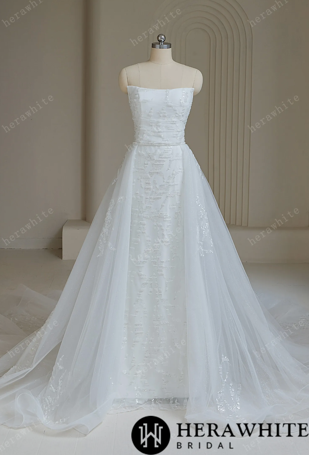 Beaded Bridal Mermaid Wedding Dress With Detachable Train, this elegant beaded sequined wedding dress with a detachable train is a stunning choice for any bride 