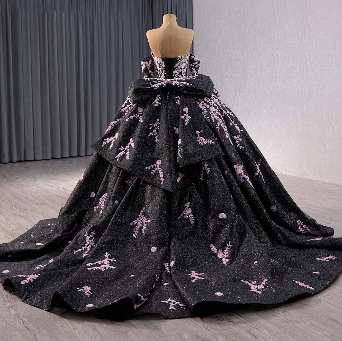 Quinceanera Dress Black Ball Gown Detachable Sleeve 