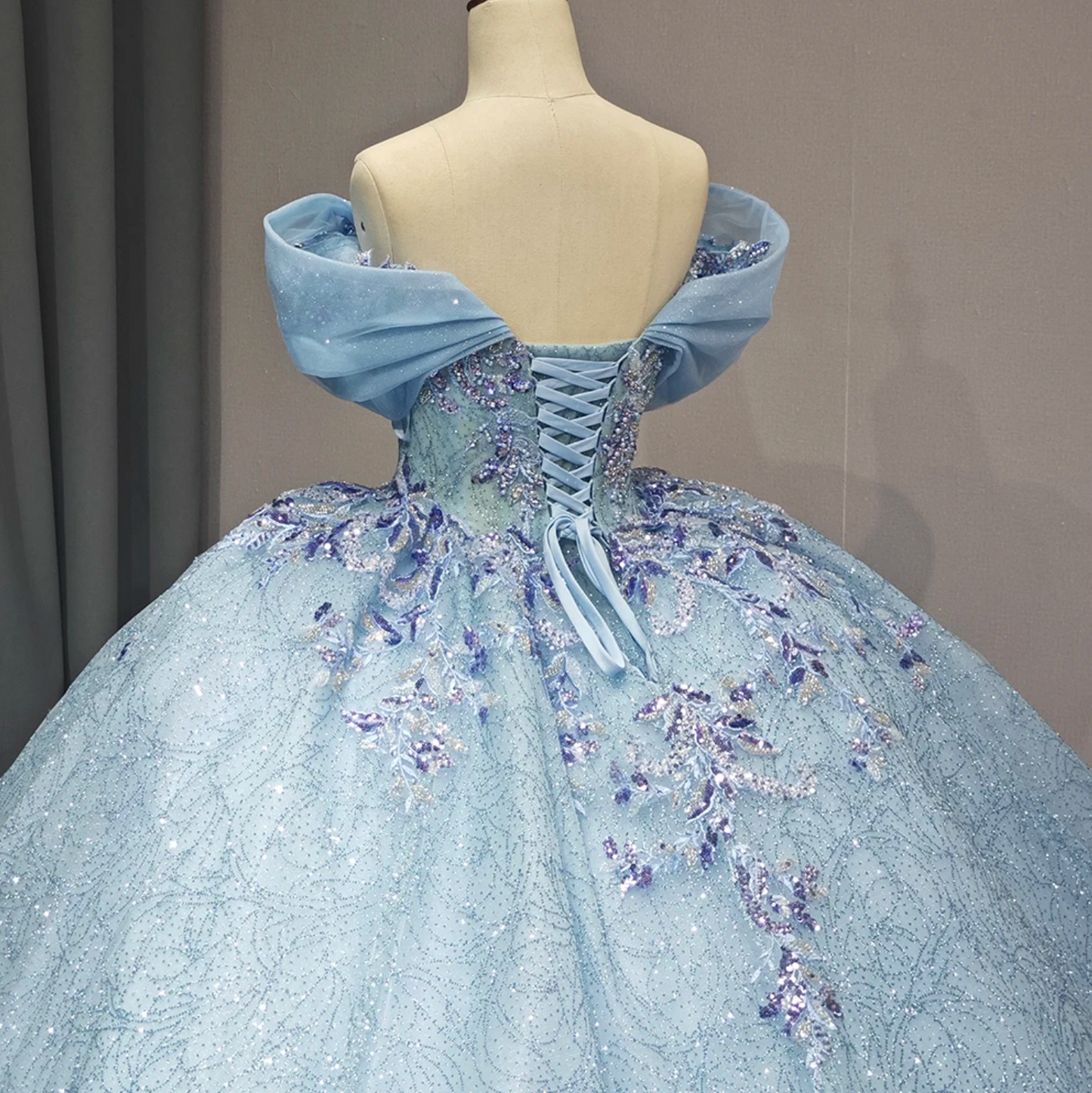 chiffon quinceanera dresses Burgundy Off-Shoulder Burgundy dress for quinceanera with Lace Appliques and Spaghetti Straps