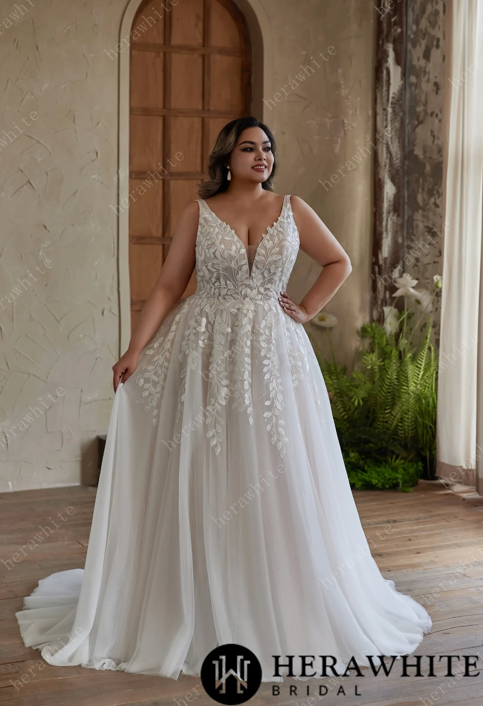 Plus Size Wedding Dress Tulle with Leaf Lace