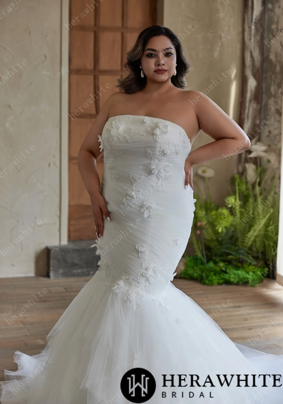 Plus size Wedding Dress Tulle with 3D Floral Accents