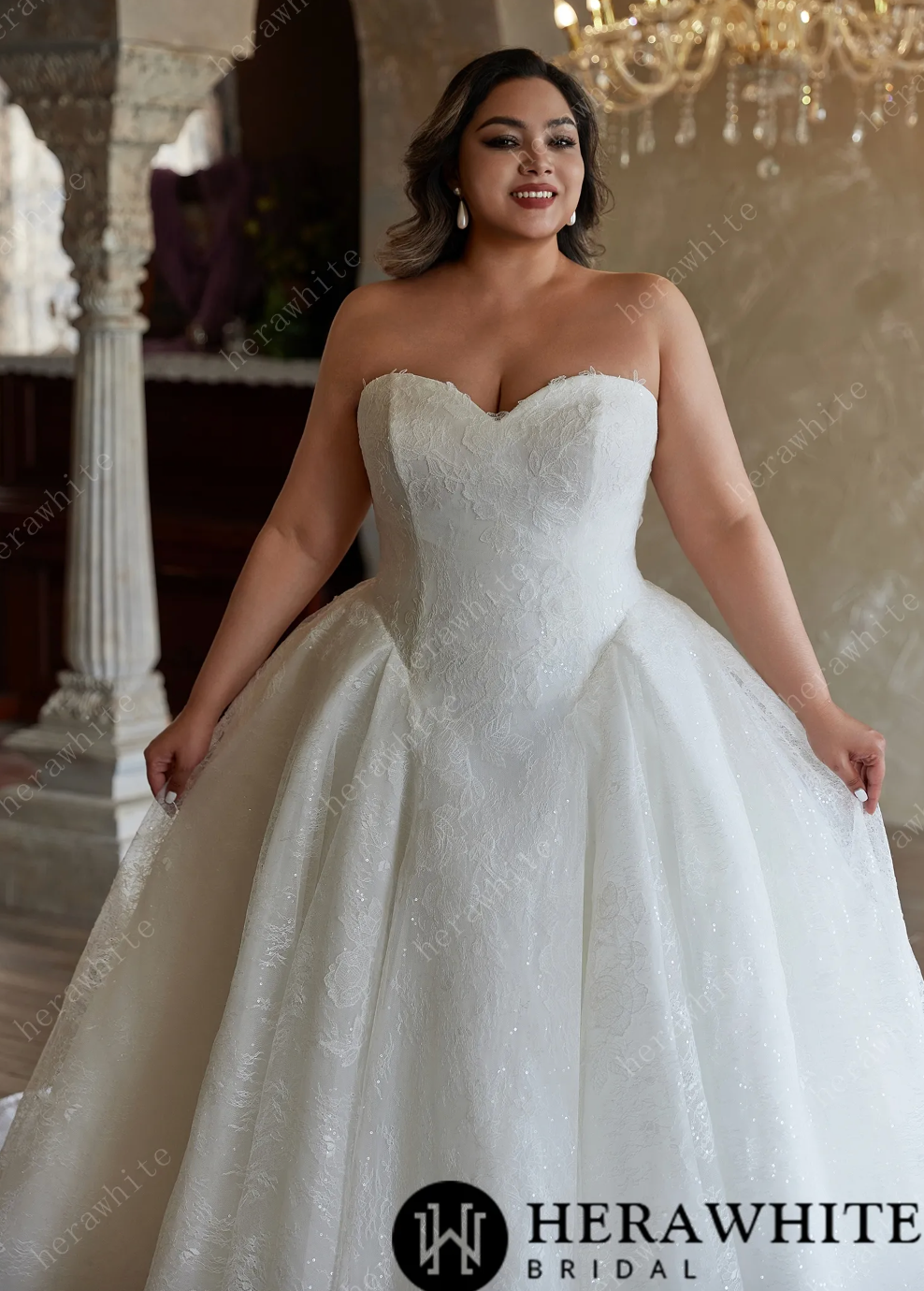 Plus Size Wedding Dress Glittering Lace Ball Gown 