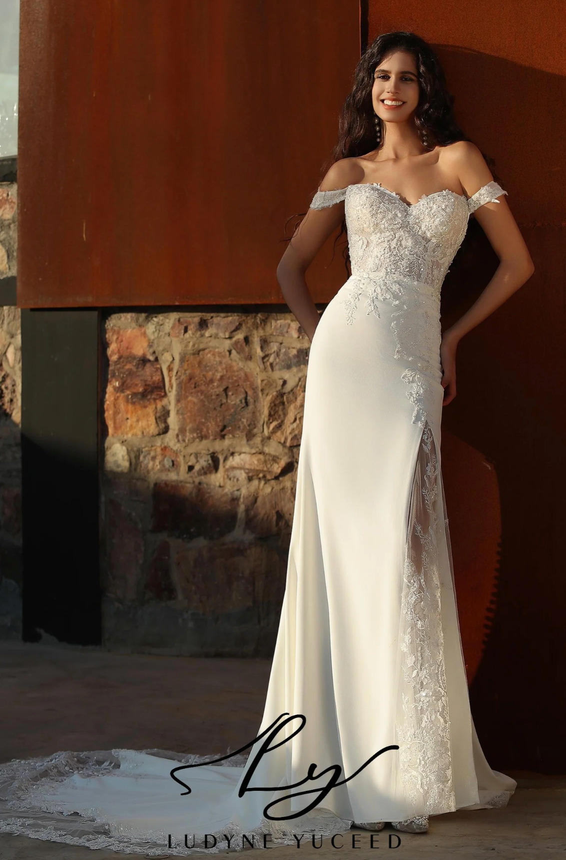 Wedding Dress Off The Shoulder Sheath Crepe Bridal Gown, This sophisticated wedding gown exemplifies modern bridal style with a sweetheart n