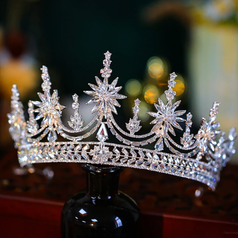 DRESHOW Birthday Crown for Women Birthday Crystal Rhinestone DRESHOW Birthday Crown for Women Birthday Crystal Rhinestone