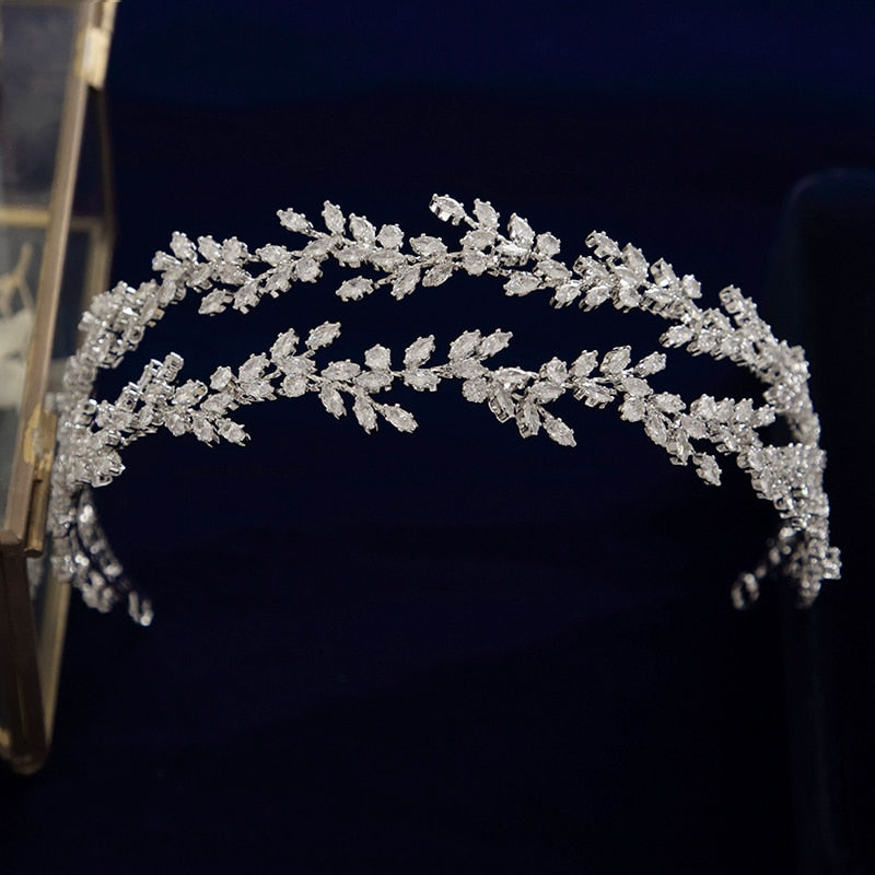 Bridal Headpiece Crystal Wedding Headband Tiara Accessory, This stunning bridal hairband boasts double rows of sparkling crystals arranged in a delicate leaf design