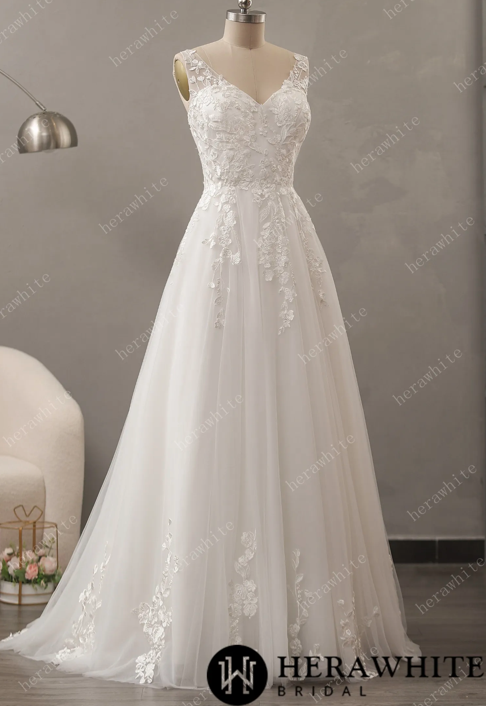 Organza A-Line Wedding Dress Tulle Lace Bridal Gown, simple and romantic in the most captivating way, this dress is adorned in