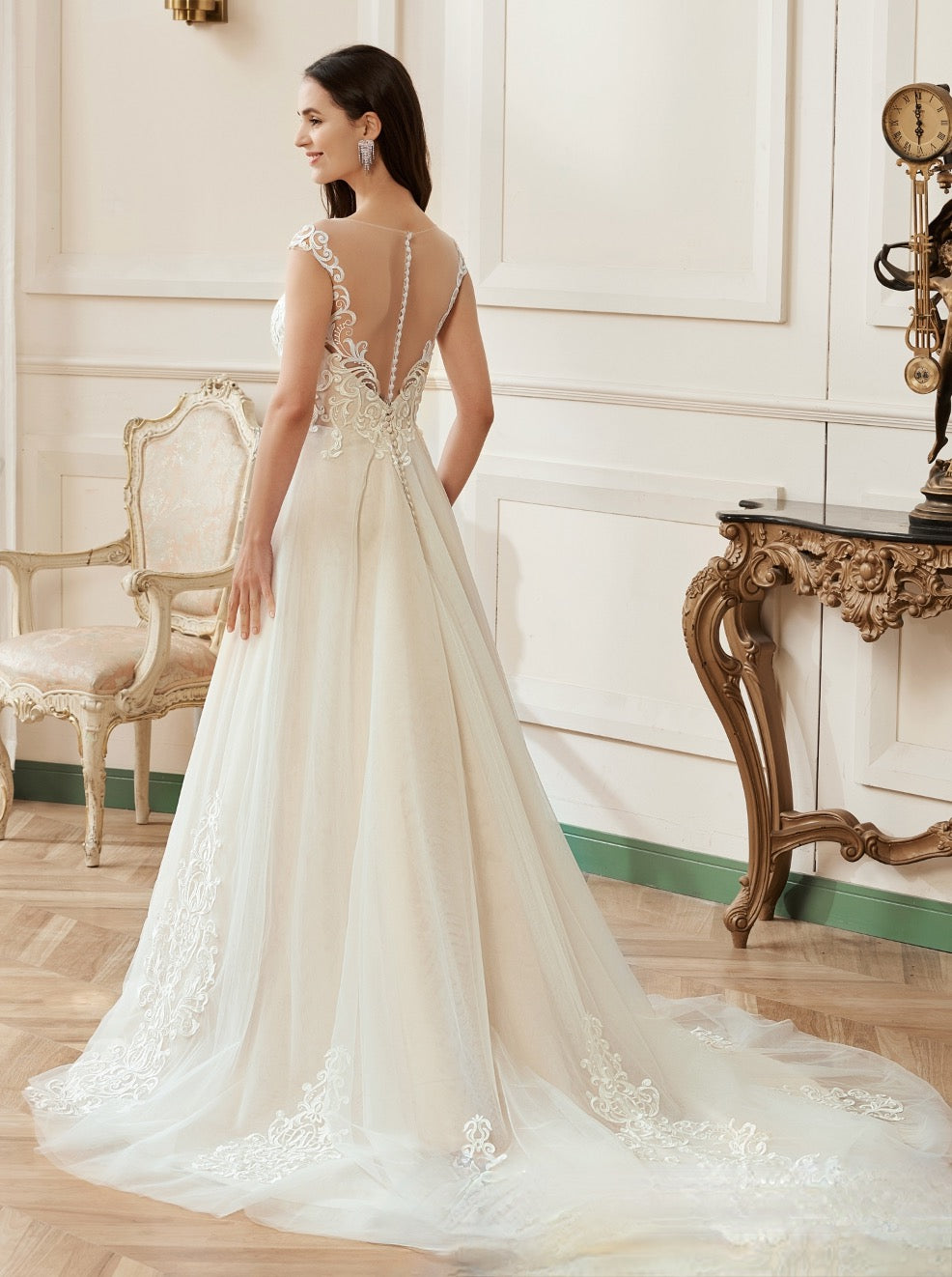 Wedding Dress Illusion A-Line Tulle Lace Bridal Gown