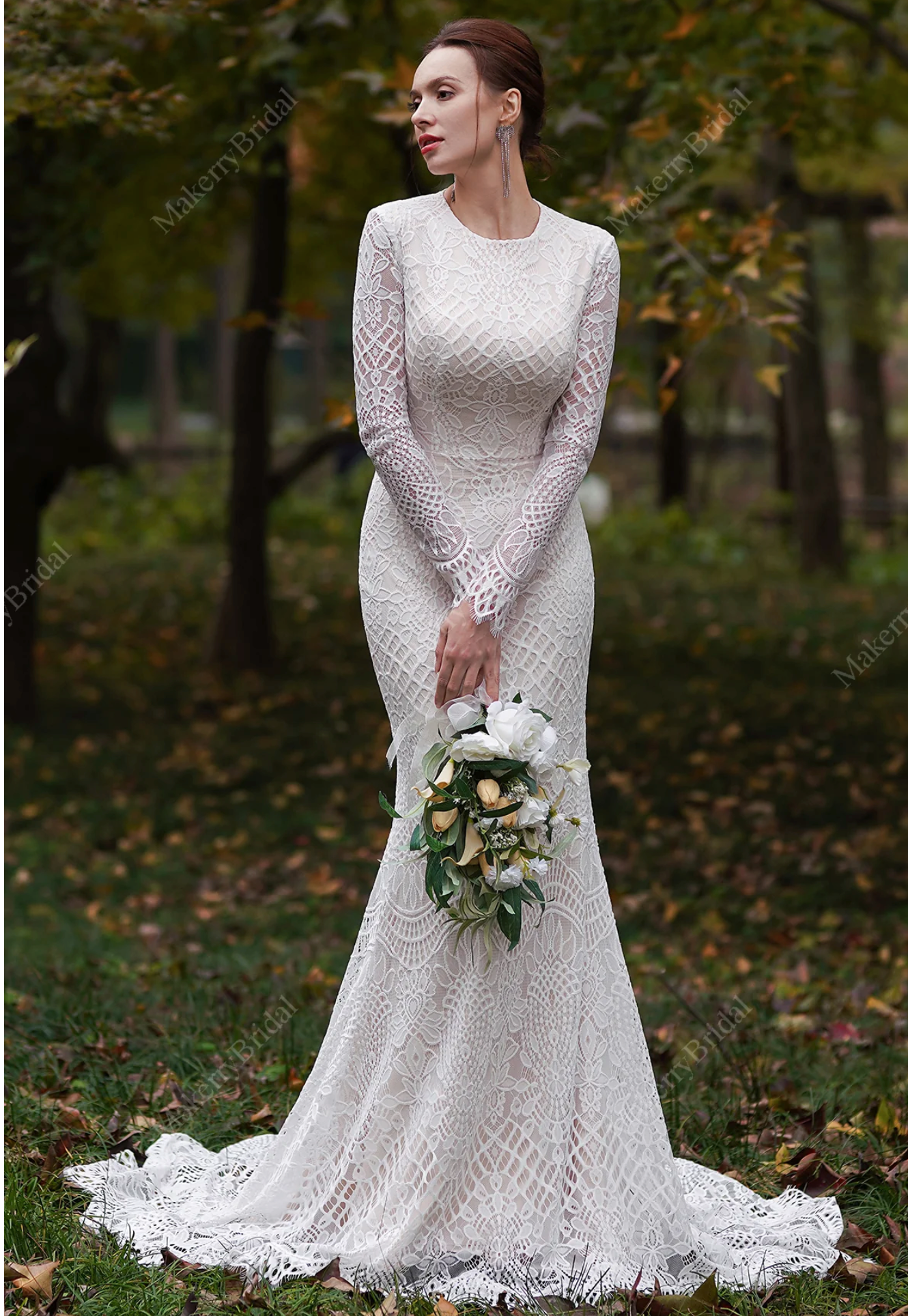 Wedding Dress Modest Long Sleeve Lace Mermaid Bridal Gown, The impeccably tailored long sleeves feature scalloped edges, while the form-fitting silhouette