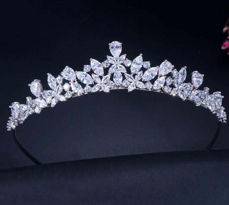 Wedding Tiara Cubic Zirconia Crystal Bridal Crown Hair Accessory, Feel like a royal on your special day with our Cubic Zirconia Romantic Bridal 