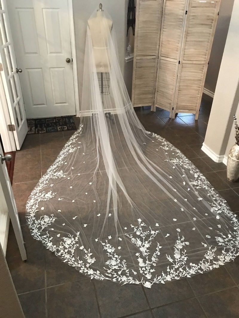 Wedding Veil Cathedral Length One Layer Lace Bridal Accessory, Look beautiful in this romantic Small Flowers Lace One Layer Cathedral Bridal Veil With Hair Comb.